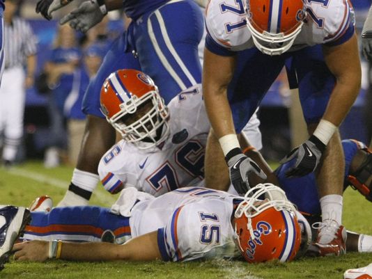 Dazed and confused: sports medicine, conflicts of interest, and concussion management